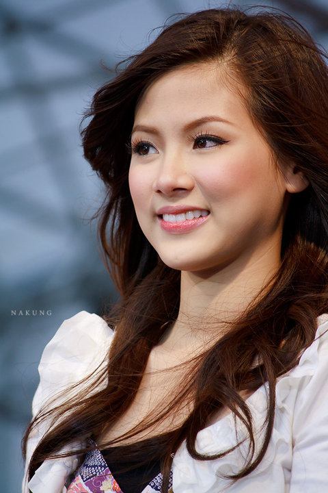 อีก5ปีจับตามองเธอจะสวยยิ่งกว่านี้