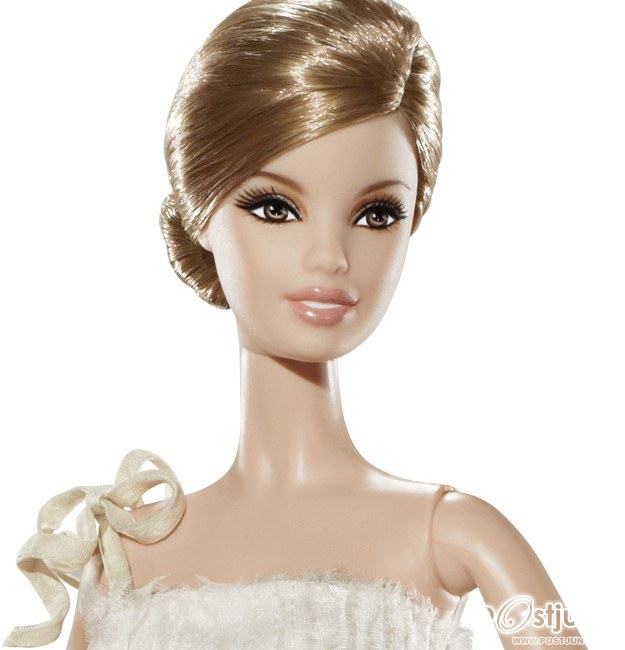 ใบหน้าสวย ๆ ของ Barbie จร้า