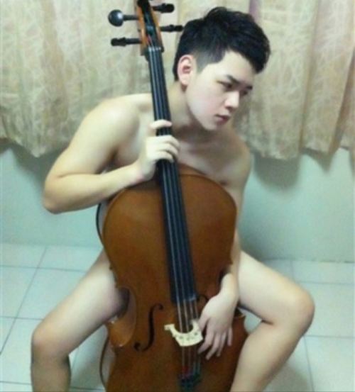 หุ่นเยี่ยมหน้ายอด