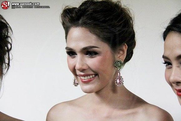 รางวัลมณีเมขลาดีเด่นยอดนิยม รางวัลประเภทละคร