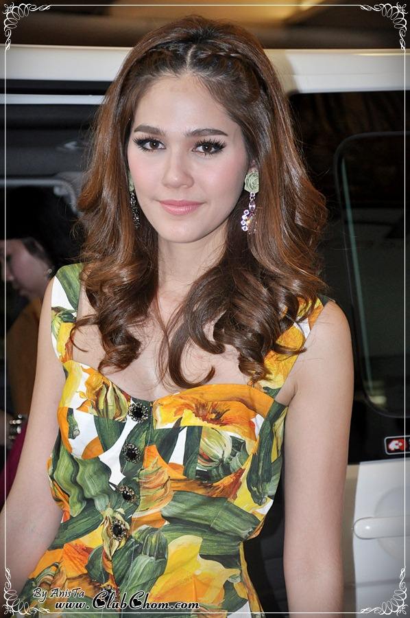 ชมพู่ อารยา สวยใสมากๆไม่ใส่คอนแทคเลนส์