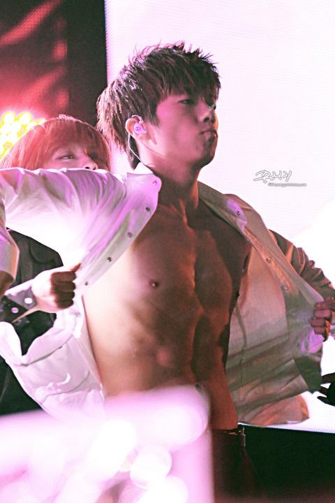 คนรัก อูยอง
