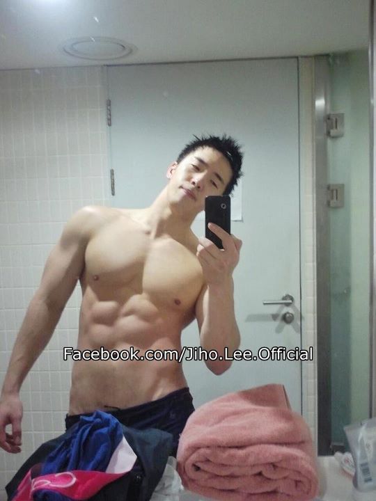 Jiho Lee @ Facebook