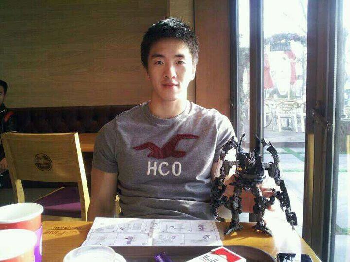 Jiho Lee @ Facebook