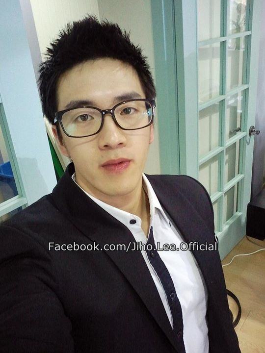 Jiho Lee @ Facebook