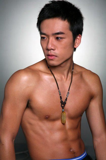 หล่อคำใหญ่ ล่ำคำโต