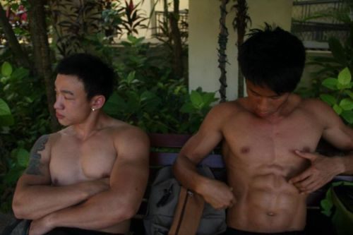 หล่อคำใหญ่ ล่ำคำโต