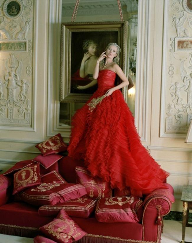 VOGUE MAGAZINE: KATE MOSS IN "CHECKING OUT" BY PHOTOGRAPHER TIM WALKER