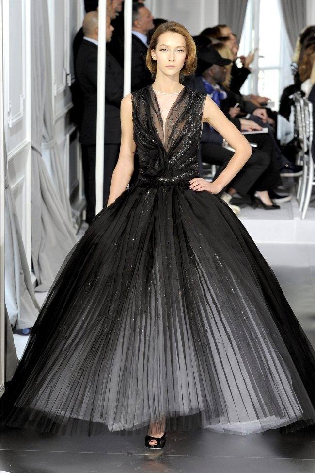 PARIS HAUTE COUTURE: DIOR SPRING 2012 COUTURE