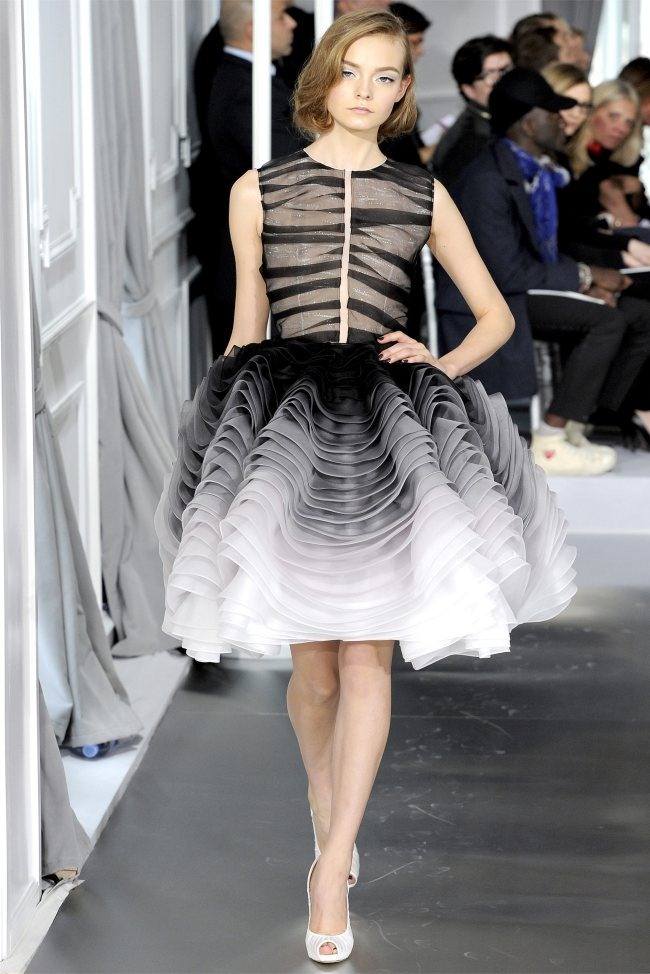 PARIS HAUTE COUTURE: DIOR SPRING 2012 COUTURE