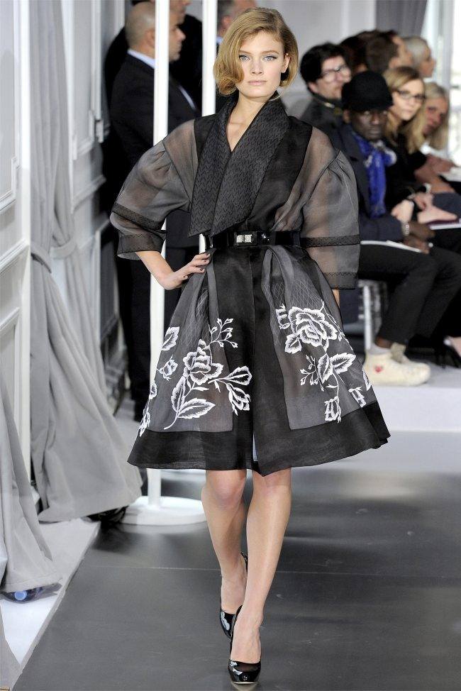 PARIS HAUTE COUTURE: DIOR SPRING 2012 COUTURE