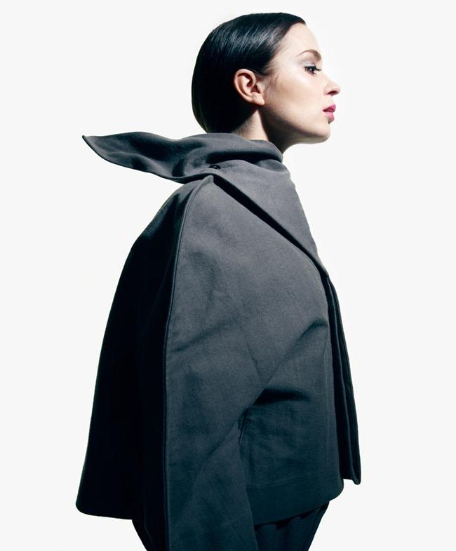 ชอบเธอมากกก T STYLE MAGAZINE: EMILY BLUNT IN "TRUE LIES" BY PHOTOGRAPHER PETER HAPAK