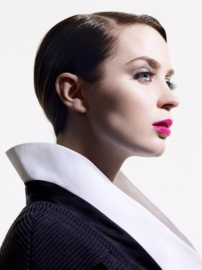 ชอบเธอมากกก T STYLE MAGAZINE: EMILY BLUNT IN "TRUE LIES" BY PHOTOGRAPHER PETER HAPAK