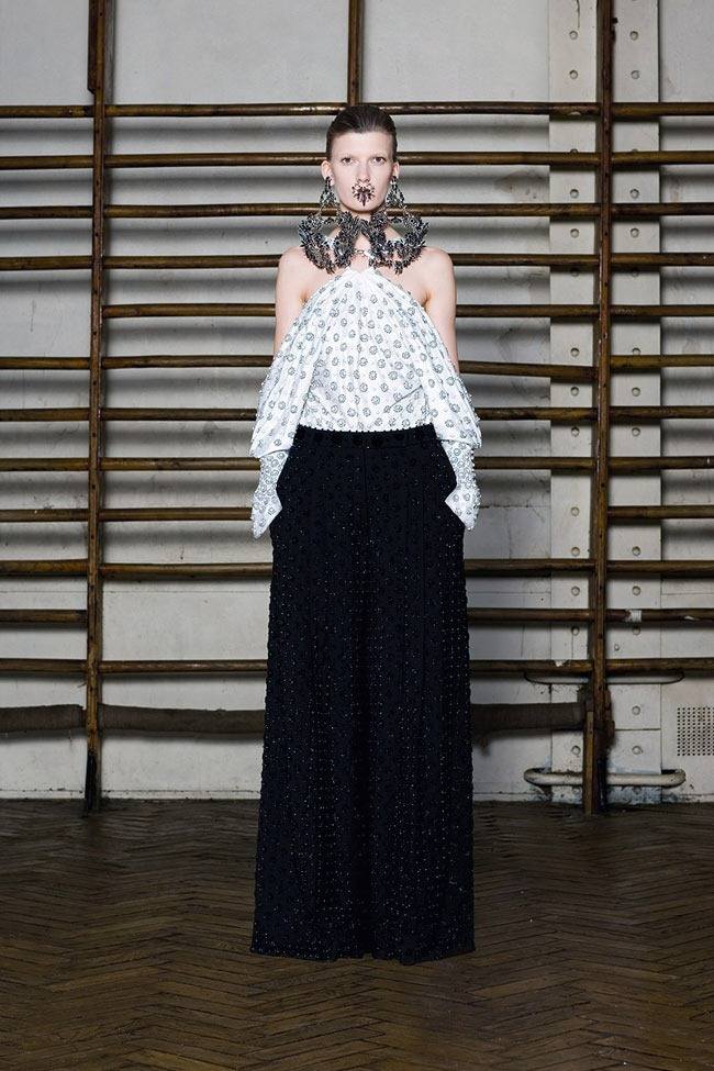 PARIS HAUTE COUTURE: GIVENCHY SPRING 2012 COUTURE