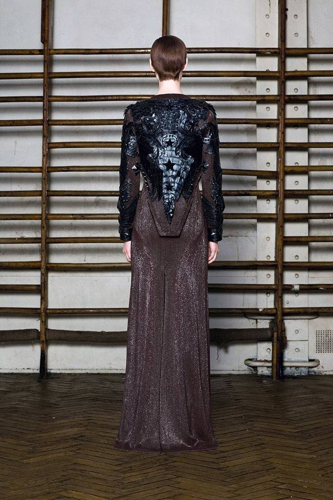 PARIS HAUTE COUTURE: GIVENCHY SPRING 2012 COUTURE