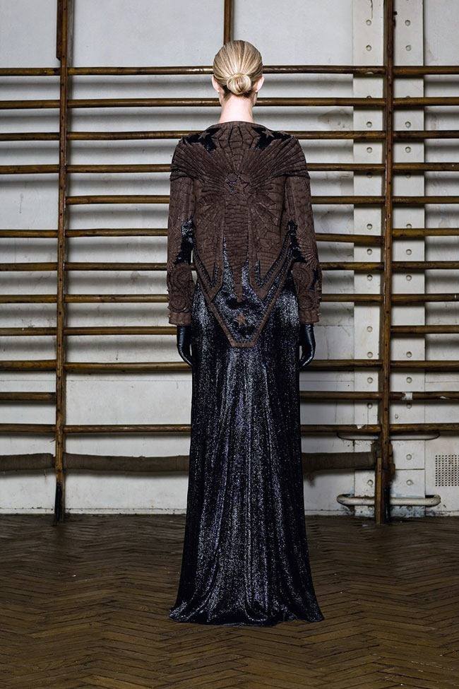 PARIS HAUTE COUTURE: GIVENCHY SPRING 2012 COUTURE