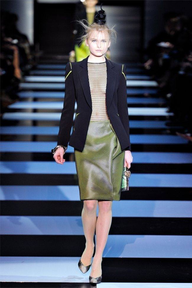PARIS HAUTE COUTURE: ARMANI PRIV&Eacute; SPRING 2012 COUTURE