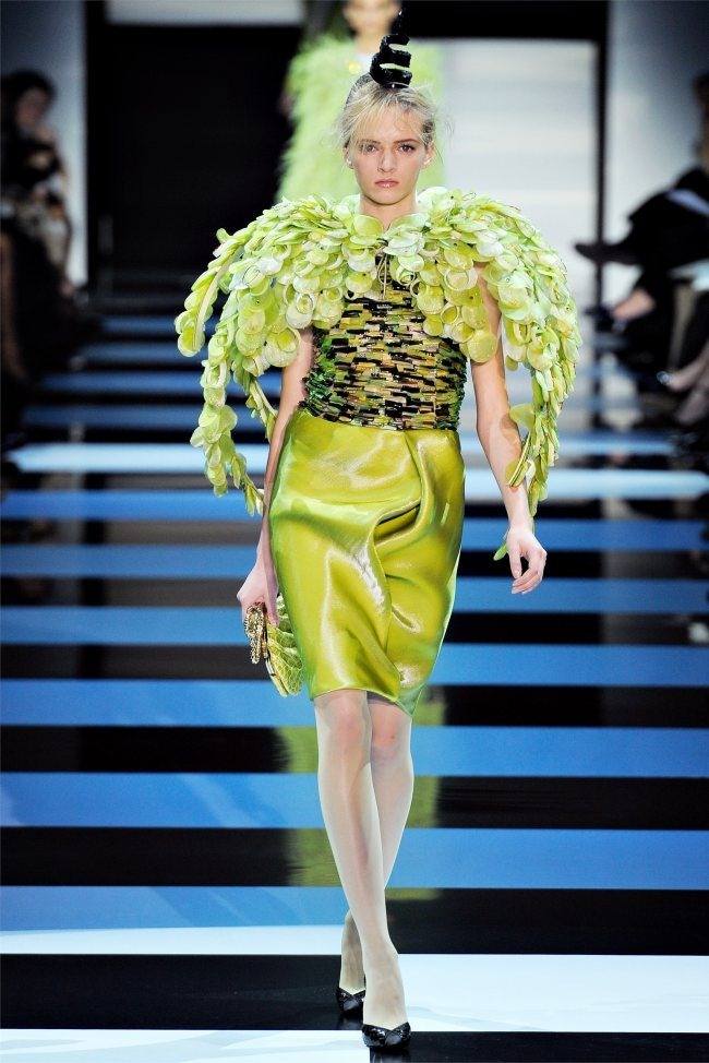 PARIS HAUTE COUTURE: ARMANI PRIV&Eacute; SPRING 2012 COUTURE