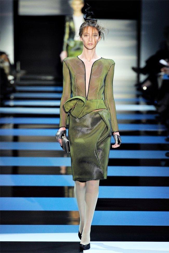 PARIS HAUTE COUTURE: ARMANI PRIV&Eacute; SPRING 2012 COUTURE