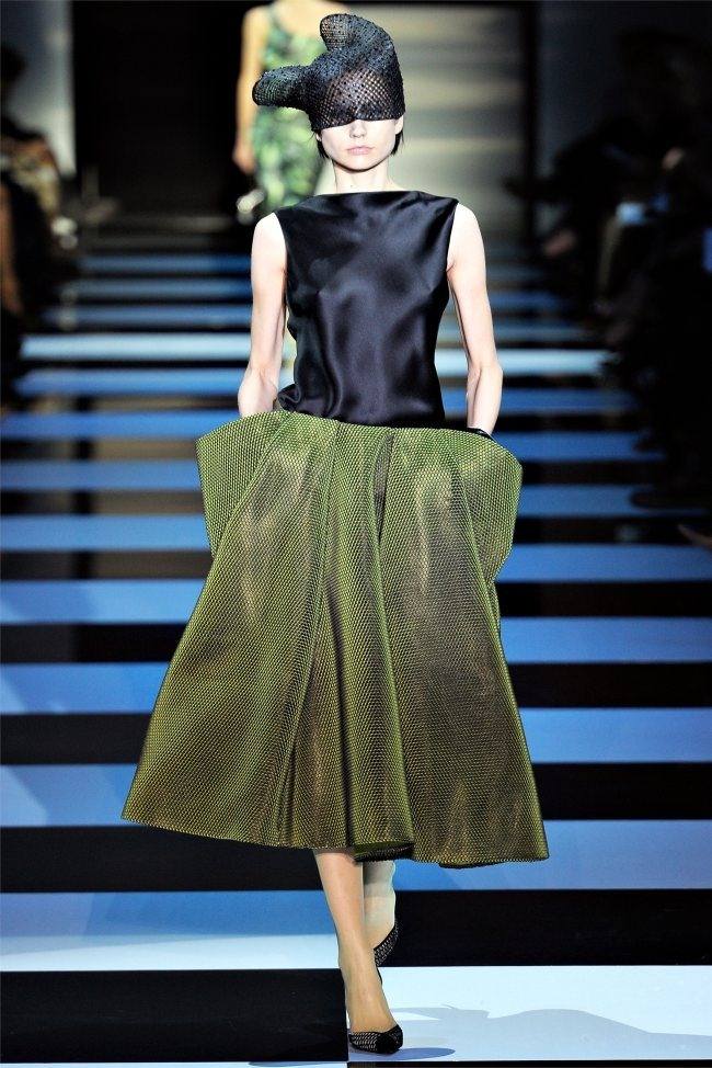 PARIS HAUTE COUTURE: ARMANI PRIV&Eacute; SPRING 2012 COUTURE