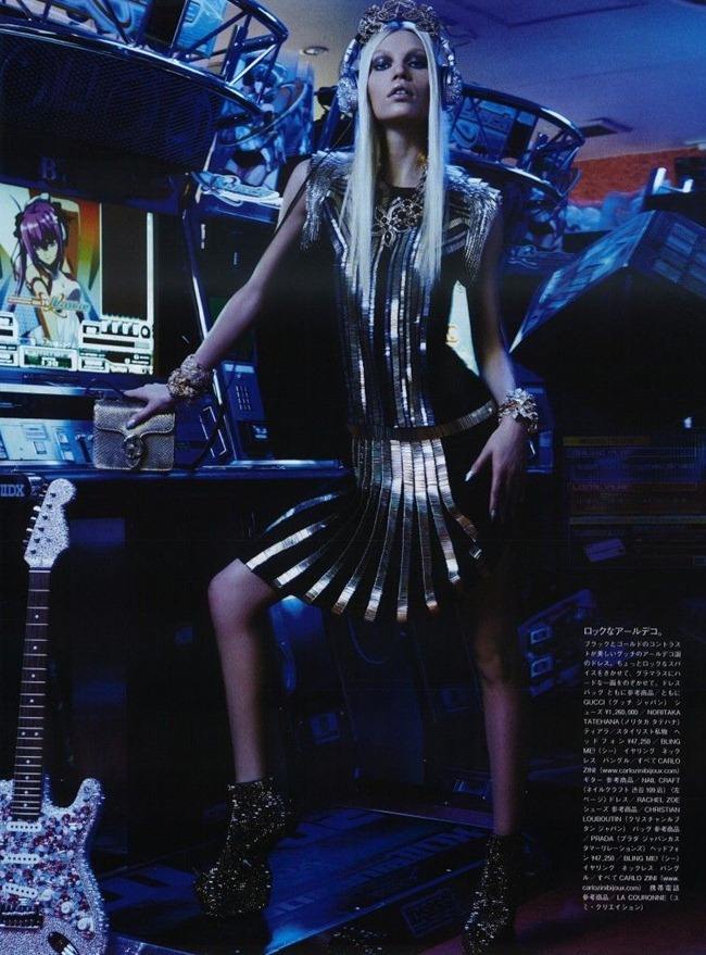 VOGUE JAPAN: ALINE WEBER IN "THE GIRL WHO ROCKS THE PLANET" BY PHOTOGRAPHER GIAMPAOLO SGURA