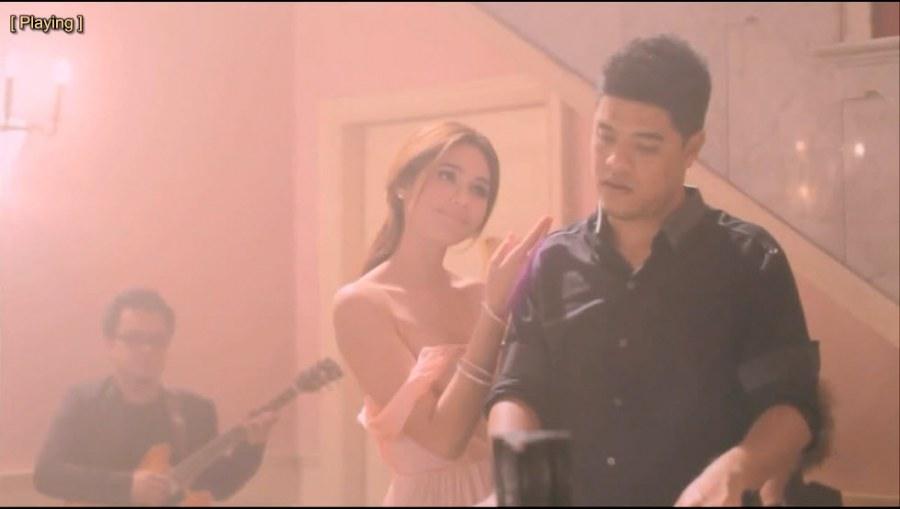 มาแล้ว!!!  MV  Soft touch with your love - ชมพู่ อารยา  feat. ETC
