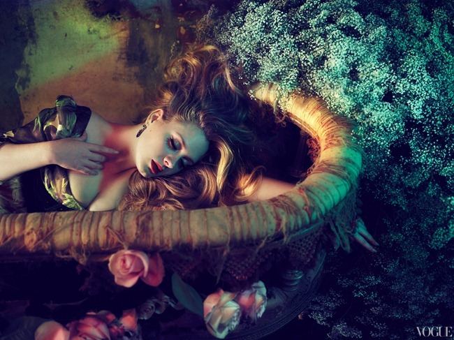 VOGUE MAGAZINE: ADELE BY PHOTOGRAPHERS MERT & MARCUS