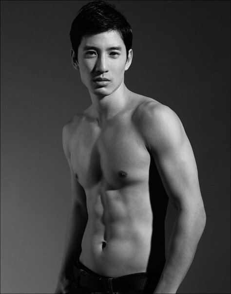 แผงอก หน้าท้อง มัดกล้าม