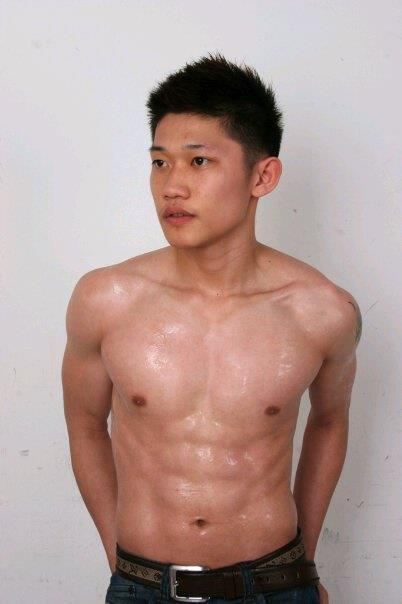 แผงอก หน้าท้อง มัดกล้าม