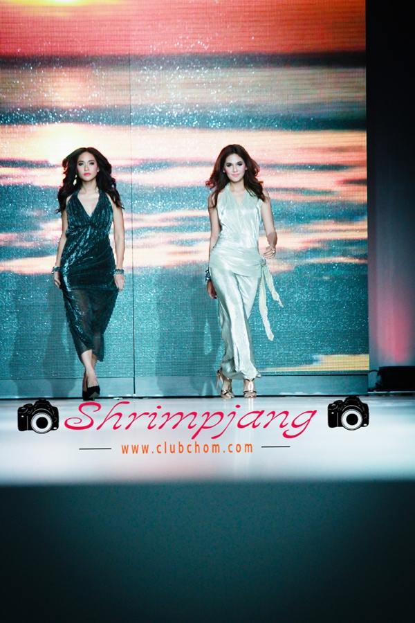 ชมพู่ อารยา ในมาดสวยๆเริ่ดเชิดๆ
