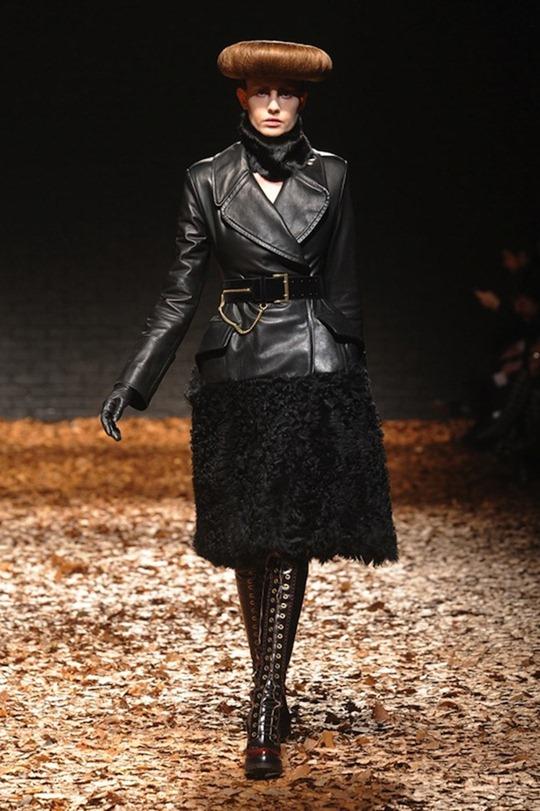 LONDON FASHION WEEK: ALEXANDER MCQUEEN MCQ FALL 2012