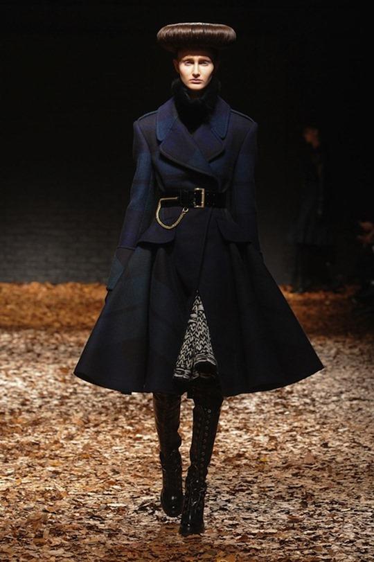 LONDON FASHION WEEK: ALEXANDER MCQUEEN MCQ FALL 2012
