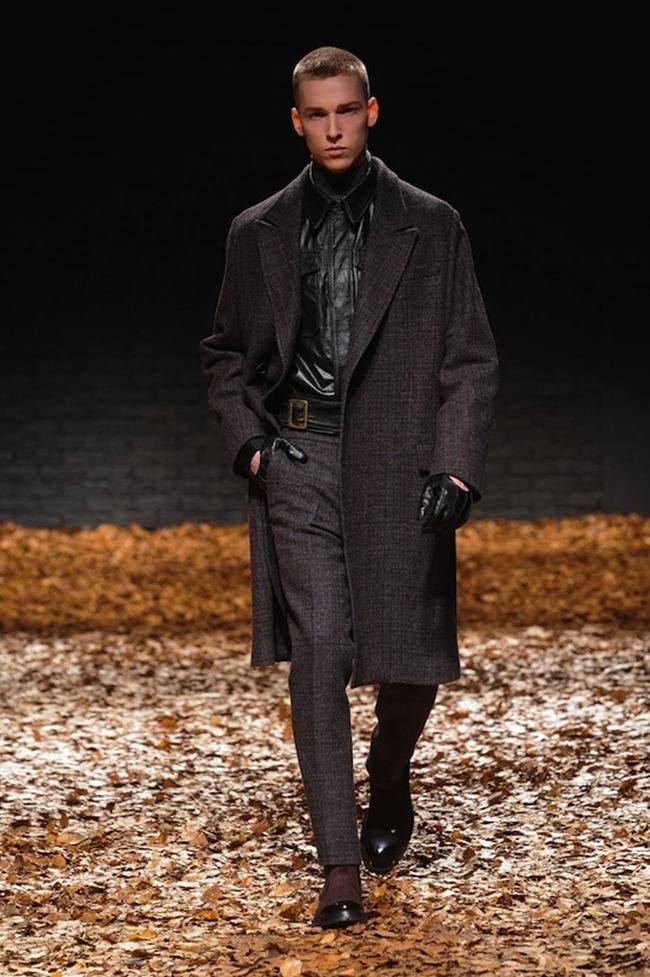 LONDON FASHION WEEK: ALEXANDER MCQUEEN MCQ FALL 2012