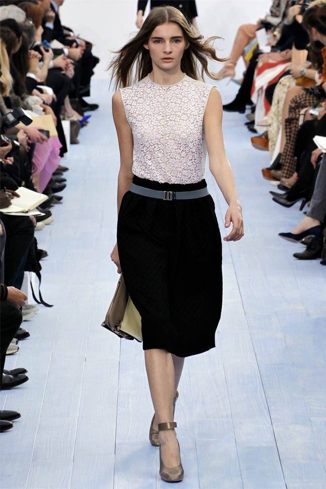 PARIS FASHION WEEK: CHLOE FALL 2012