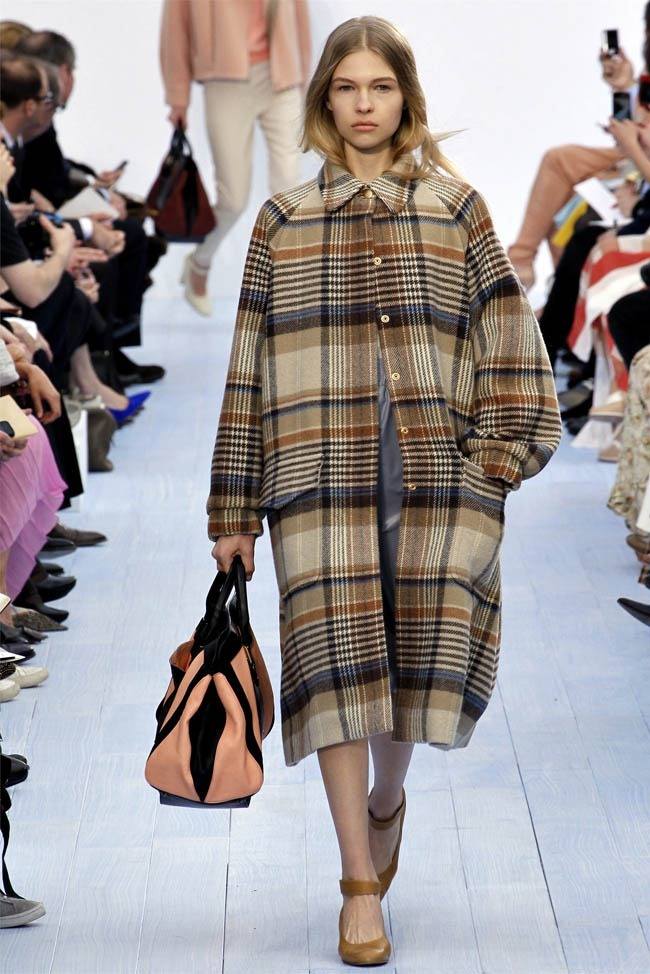 PARIS FASHION WEEK: CHLOE FALL 2012
