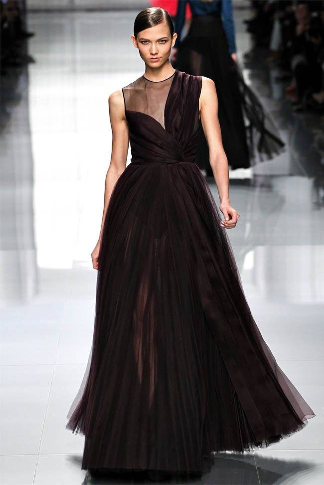PARIS FASHION WEEK: CHRISTIAN DIOR FALL 2012