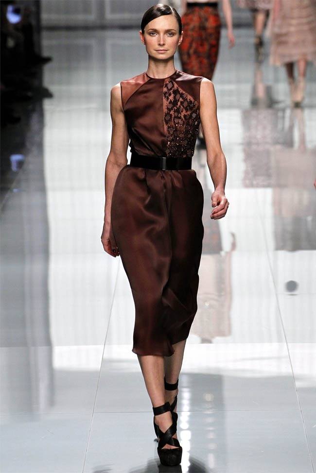 PARIS FASHION WEEK: CHRISTIAN DIOR FALL 2012