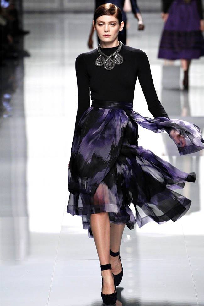 PARIS FASHION WEEK: CHRISTIAN DIOR FALL 2012