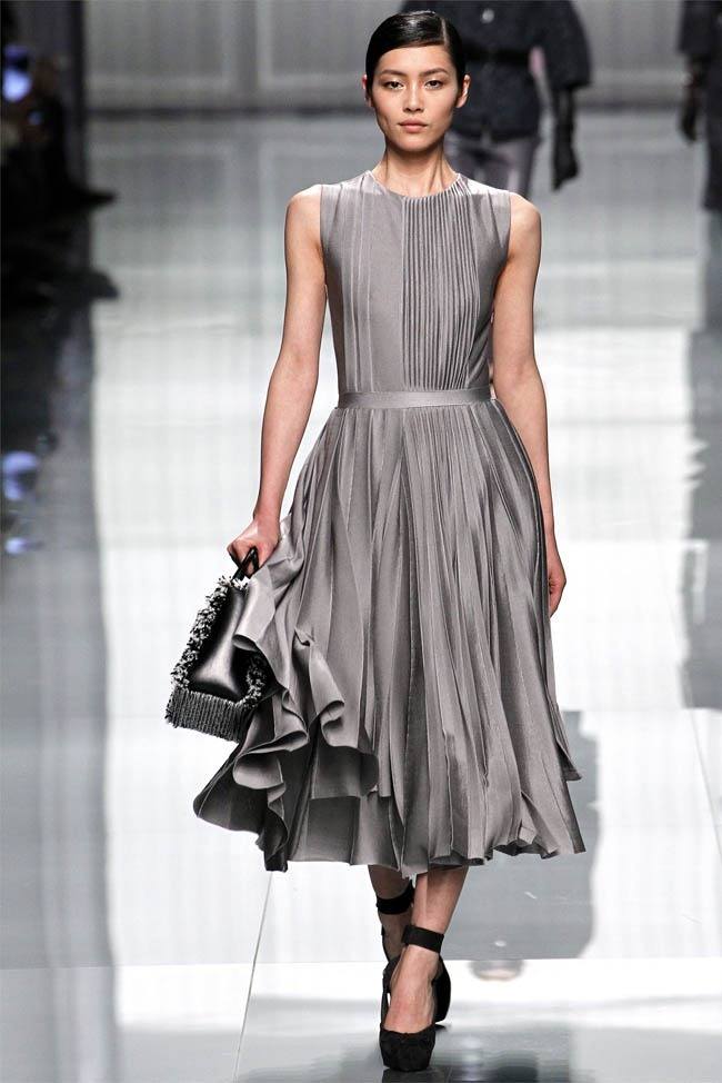 PARIS FASHION WEEK: CHRISTIAN DIOR FALL 2012