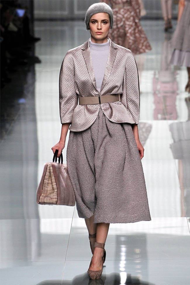 PARIS FASHION WEEK: CHRISTIAN DIOR FALL 2012
