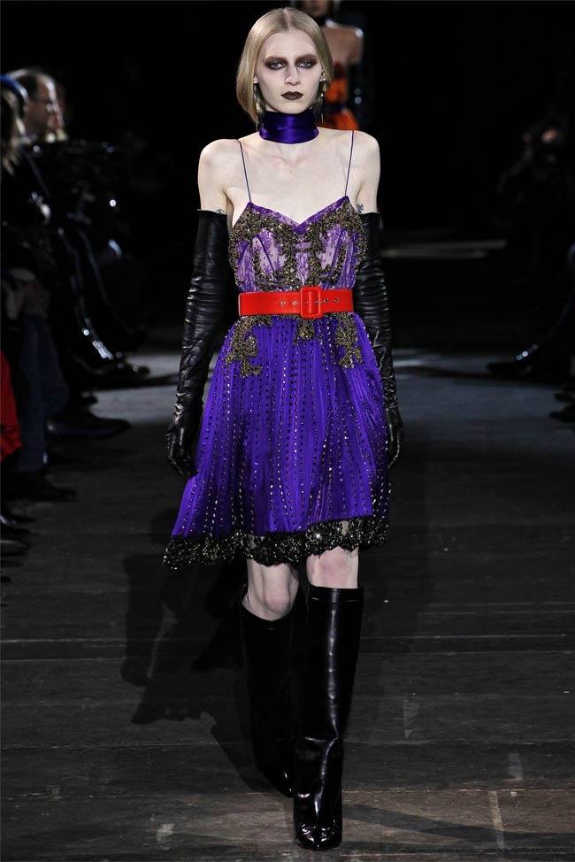 PARIS FASHION WEEK: GIVENCHY FALL 2012