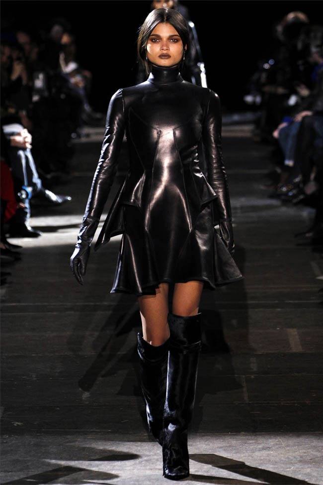 PARIS FASHION WEEK: GIVENCHY FALL 2012