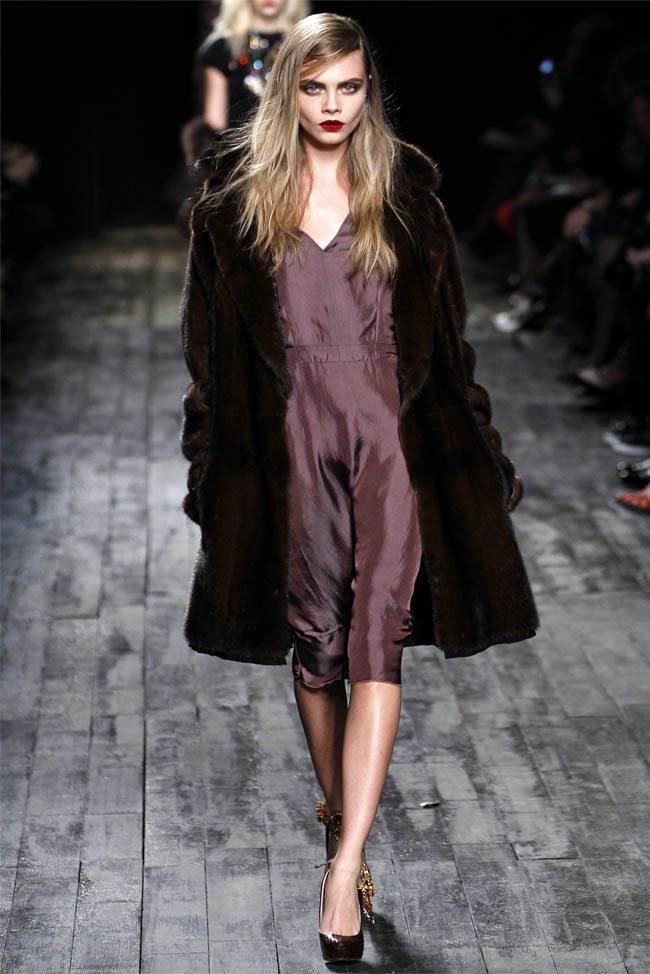 PARIS FASHION WEEK: NINA RICCI FALL 2012