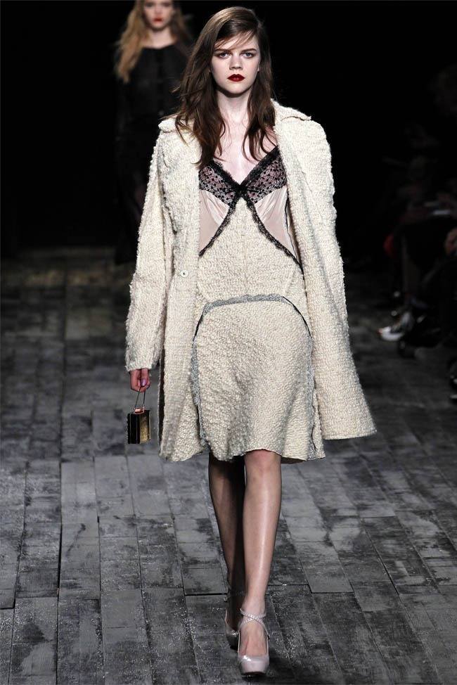 PARIS FASHION WEEK: NINA RICCI FALL 2012