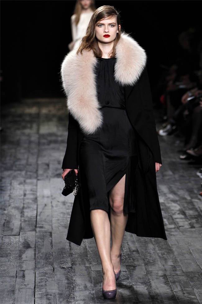 PARIS FASHION WEEK: NINA RICCI FALL 2012