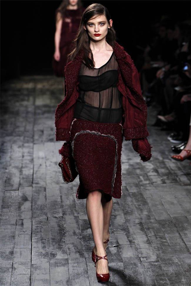 PARIS FASHION WEEK: NINA RICCI FALL 2012