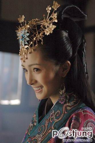 หยาง มี่/楊冪/Yáng Mì ดารานางเอกสาวจีนมาแรงอีกคนหนึ่ง