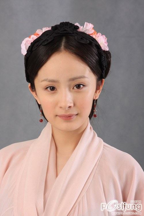 หยาง มี่/楊冪/Yáng Mì ดารานางเอกสาวจีนมาแรงอีกคนหนึ่ง