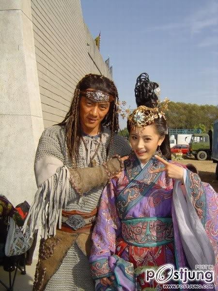 หยาง มี่/楊冪/Yáng Mì ดารานางเอกสาวจีนมาแรงอีกคนหนึ่ง