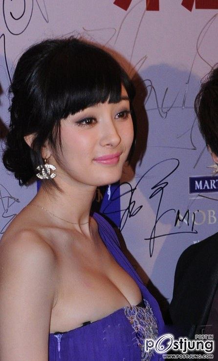 หยาง มี่/楊冪/Yáng Mì ดารานางเอกสาวจีนมาแรงอีกคนหนึ่ง